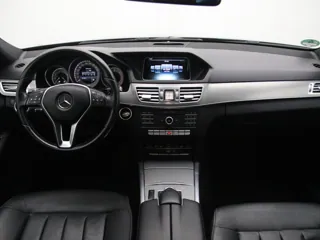 MERCEDES BENZ E220 Ambition Avantgarde