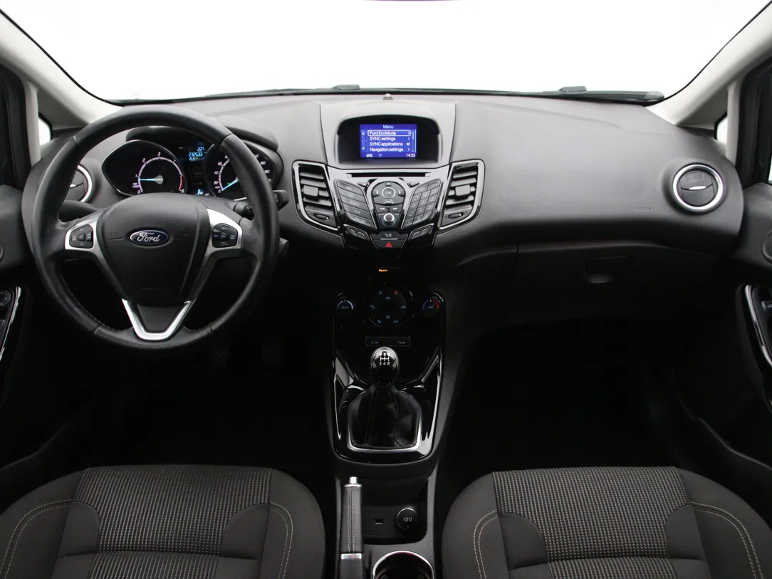 FORD FIESTA Titanium