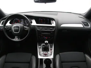 AUDI A4 Pro Line S