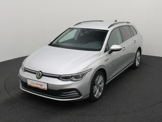 VOLKSWAGEN GOLF 8 Style