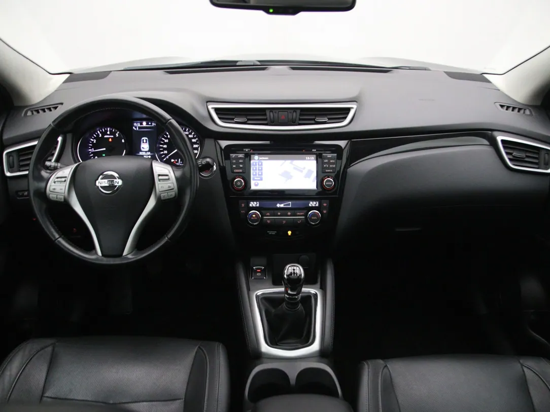 NISSAN QASHQAI Tekna