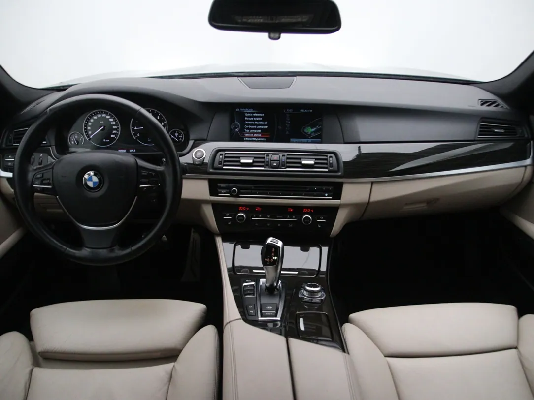 BMW 520 High Executive+