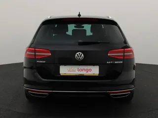 VOLKSWAGEN PASSAT B8 Highline