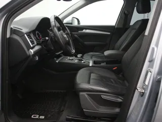 AUDI Q5 quattro