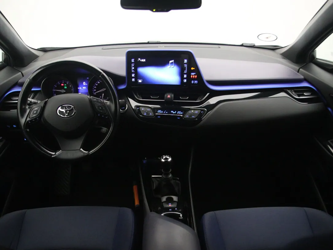 TOYOTA C-HR Bi-Tone