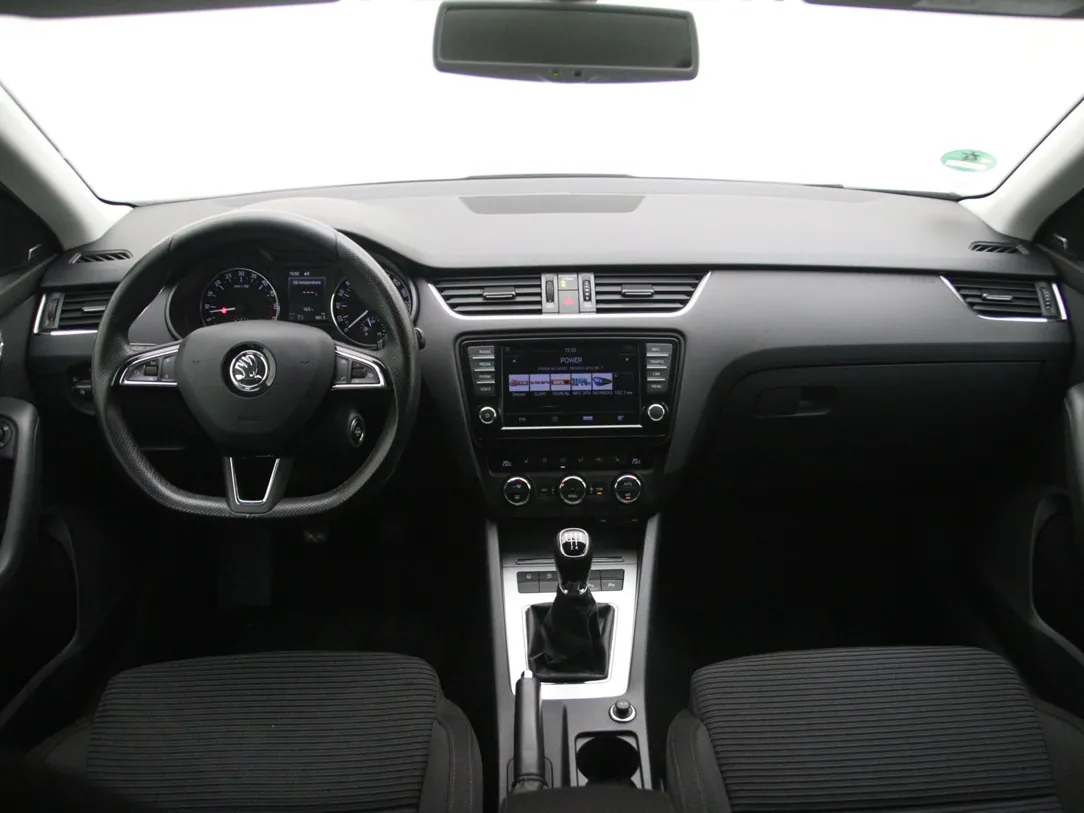 SKODA OCTAVIA Style Businessline