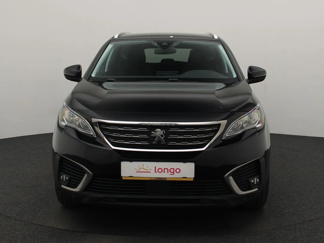 PEUGEOT 5008 Executive