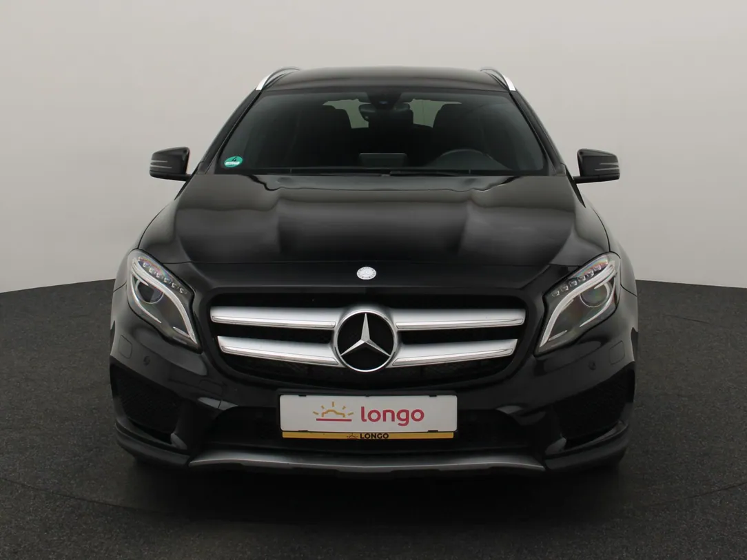 MERCEDES BENZ GLA220 Urban