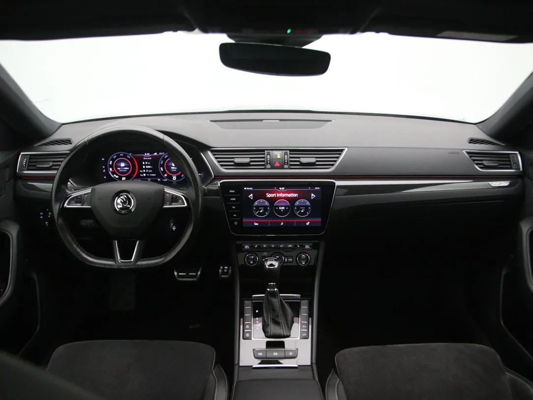 SKODA SUPERB Sportline Business