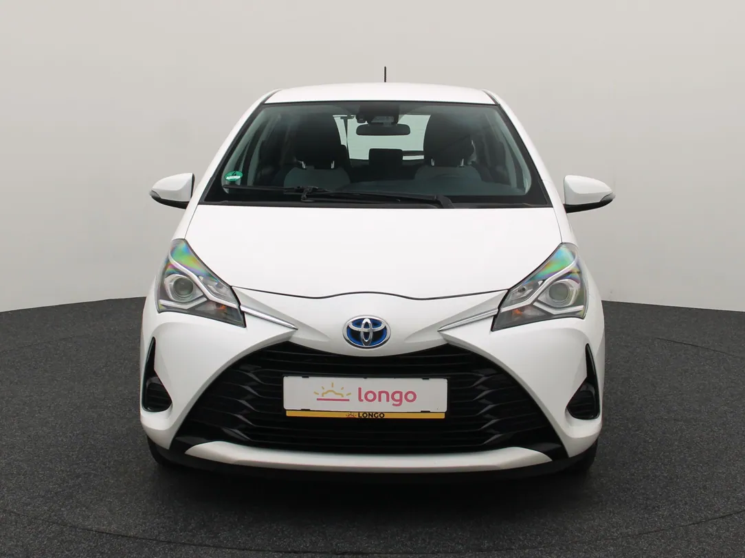 TOYOTA YARIS Active