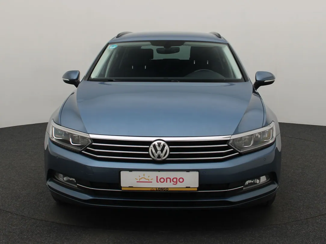 VOLKSWAGEN PASSAT B8 Comfortline
