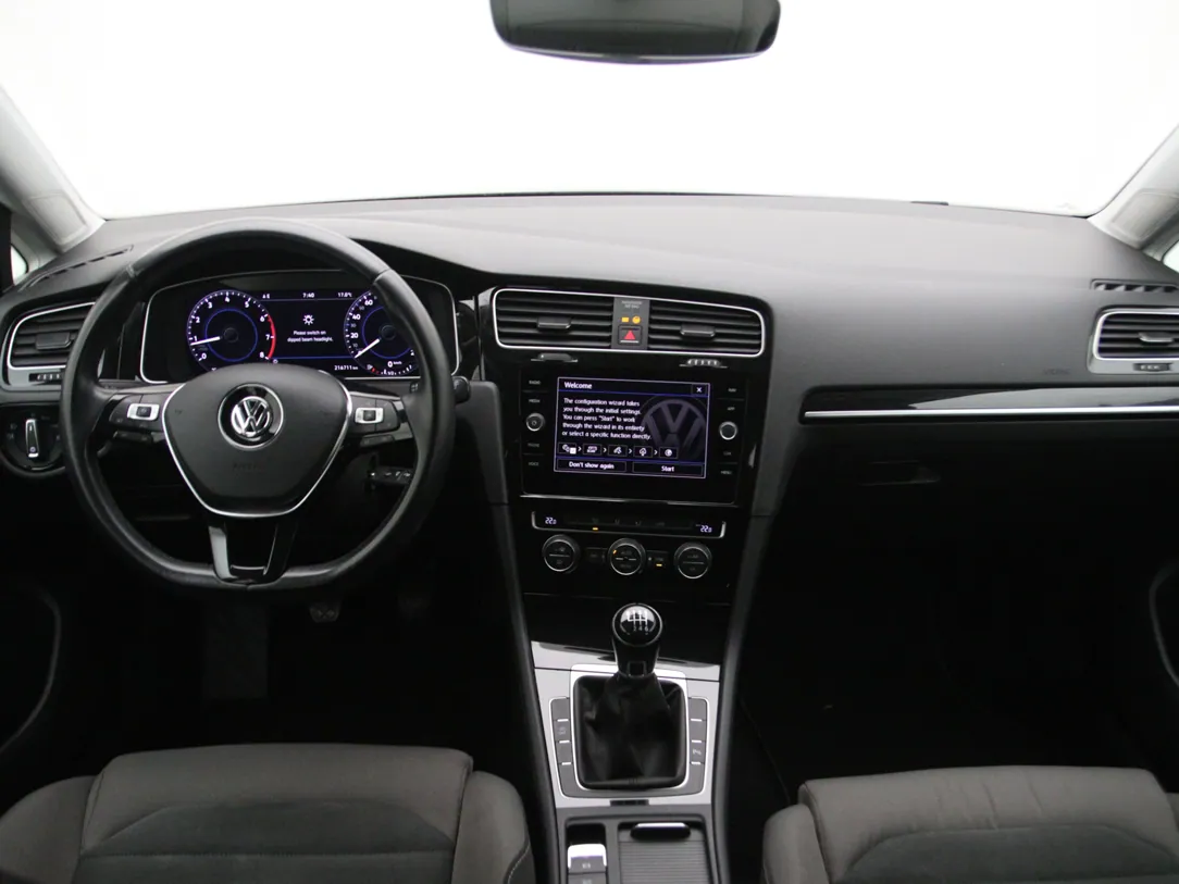 VOLKSWAGEN GOLF 7 Highline