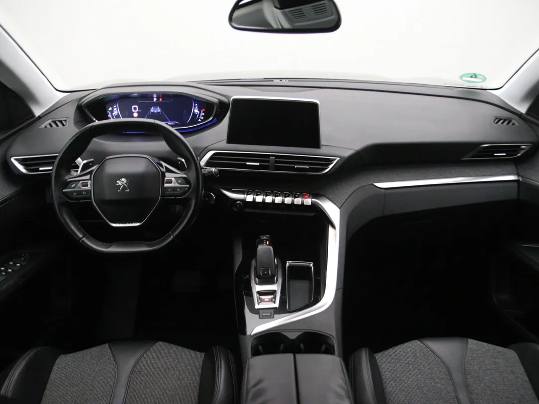 PEUGEOT 3008 Allure