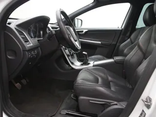 VOLVO XC60 Kinetic