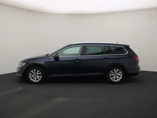 VOLKSWAGEN PASSAT B8 Business Edition