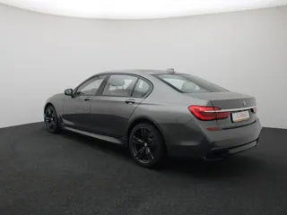 BMW 750 High Executive