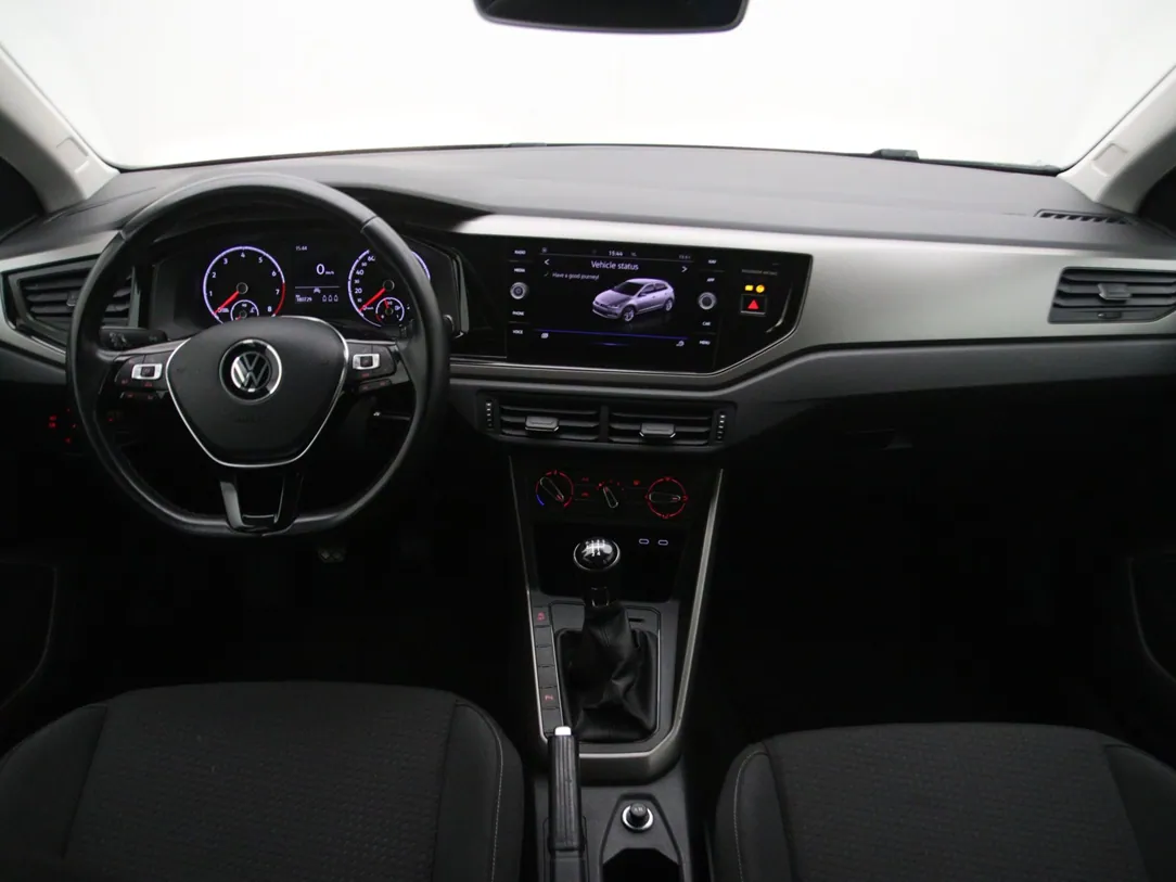 VOLKSWAGEN POLO Comfortline