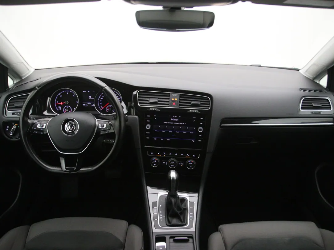 VOLKSWAGEN GOLF 7