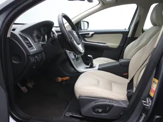 VOLVO XC60 Polar+