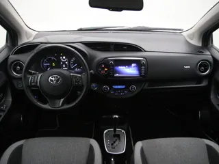 TOYOTA YARIS Active 