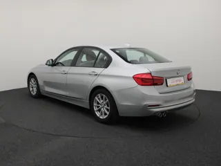 BMW 320 Essential