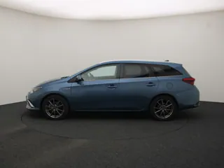 TOYOTA AURIS Exclusive