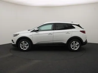 OPEL GRANDLAND X Business+