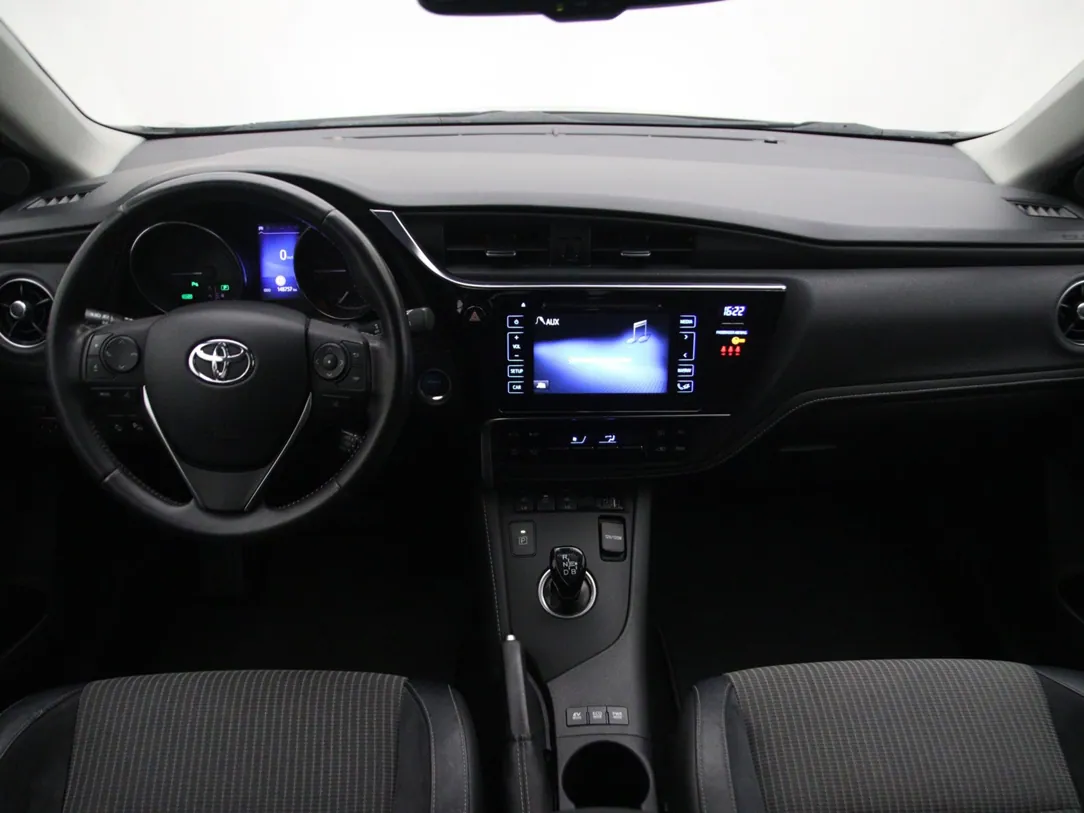 TOYOTA AURIS Executive Go