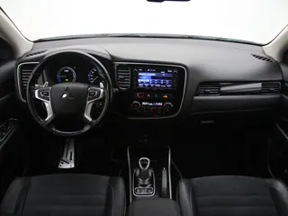 MITSUBISHI OUTLANDER Business Edition