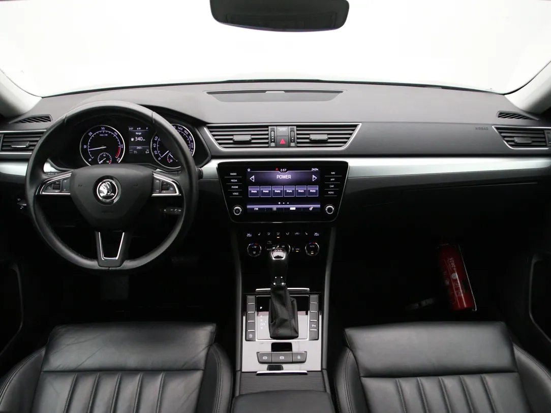 SKODA SUPERB Style
