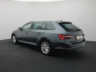 SKODA SUPERB Clever Edition