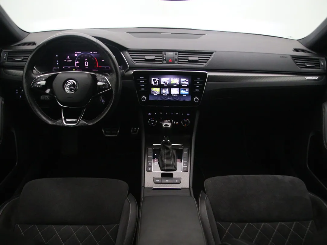 SKODA SUPERB Sportline Business