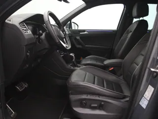 VOLKSWAGEN TIGUAN R-Line Business+