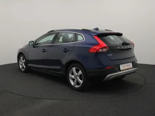 VOLVO V40 Cross Country