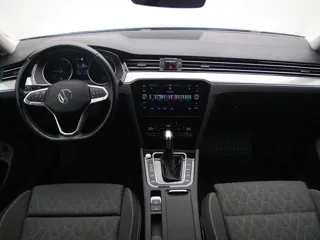 VOLKSWAGEN PASSAT B8 Style Business