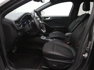 FORD FOCUS ST Line Business