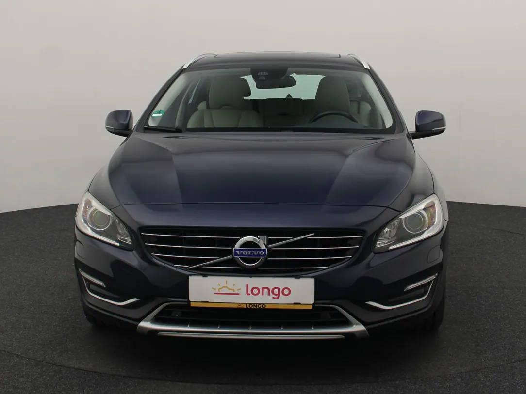VOLVO V60 Summum