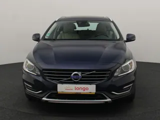 VOLVO V60 Summum