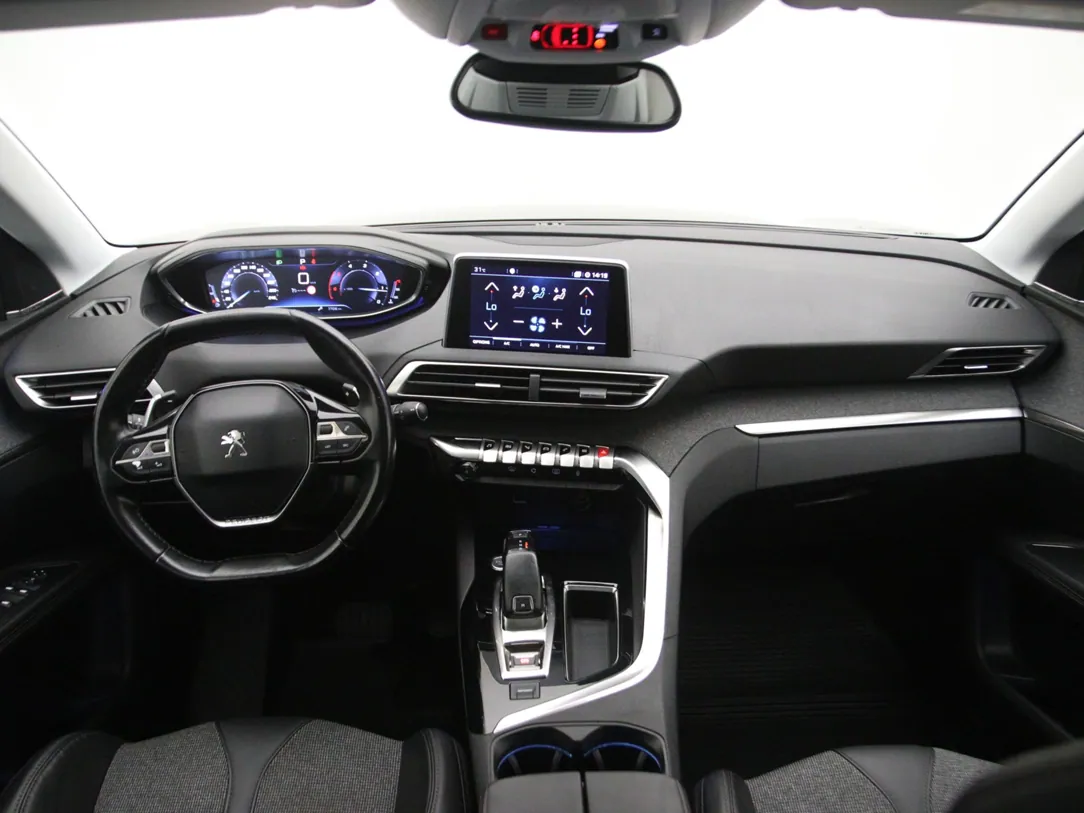 PEUGEOT 3008 Premium