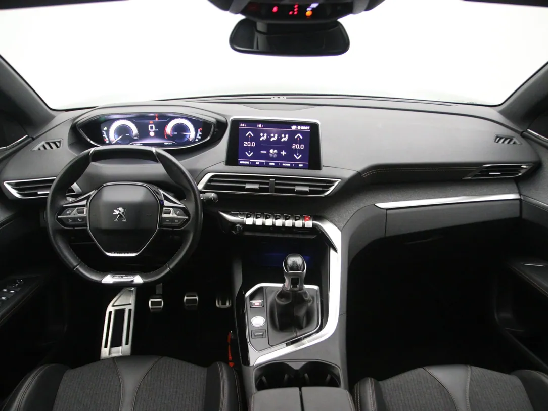 PEUGEOT 3008 GT Line