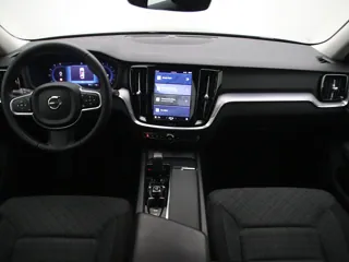 VOLVO V60 MHEV Core