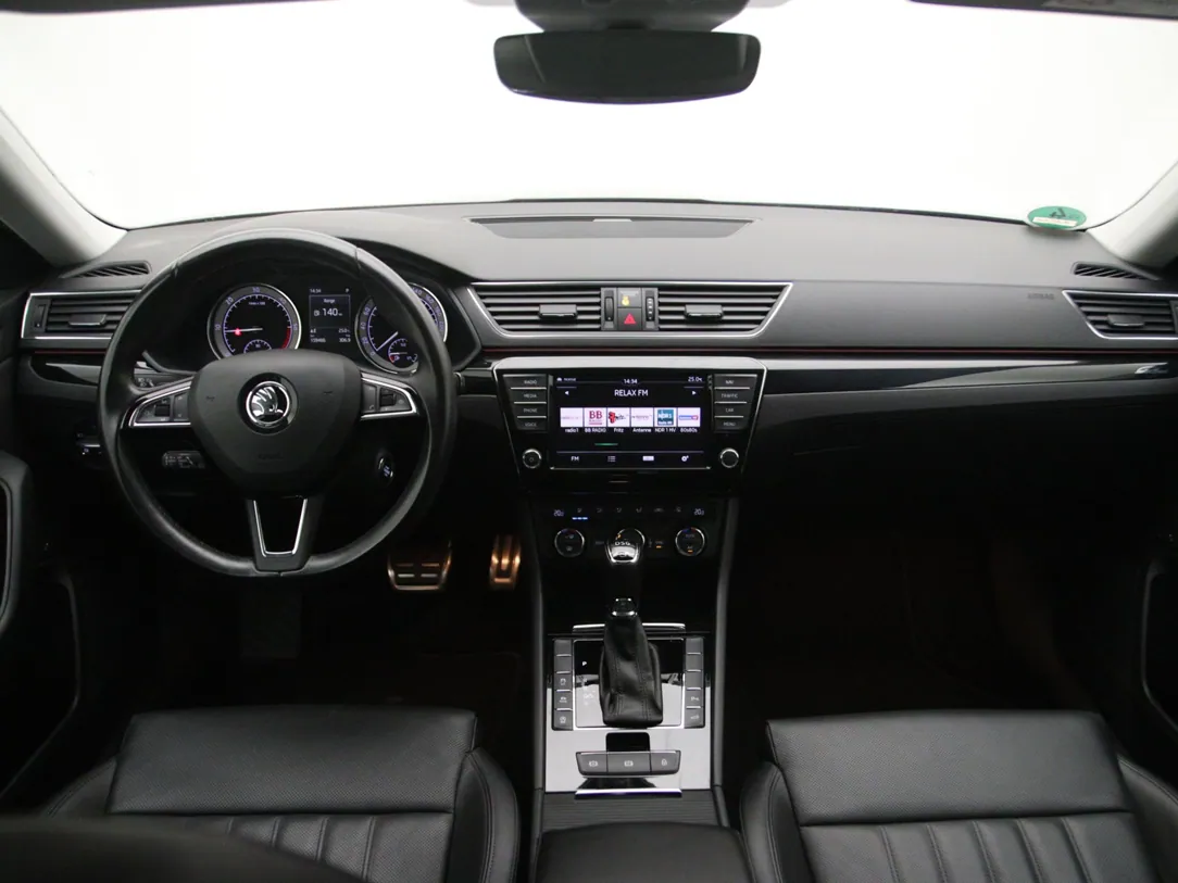 SKODA SUPERB L&K