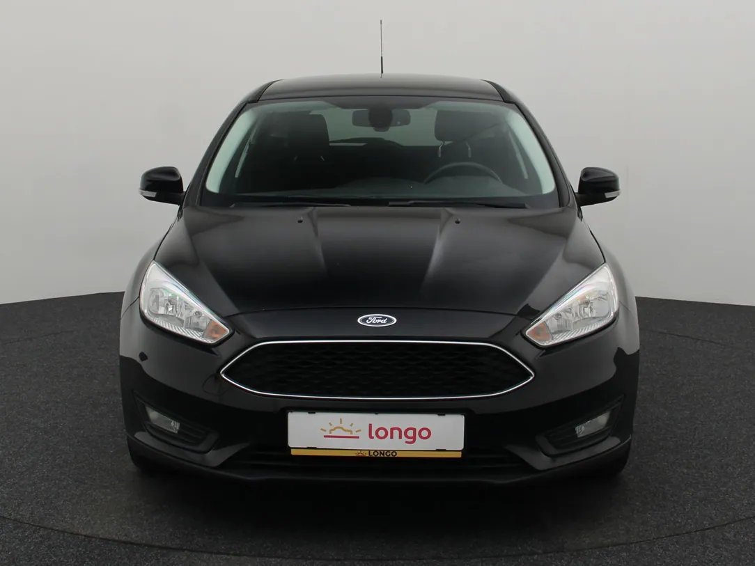 FORD FOCUS Titanium