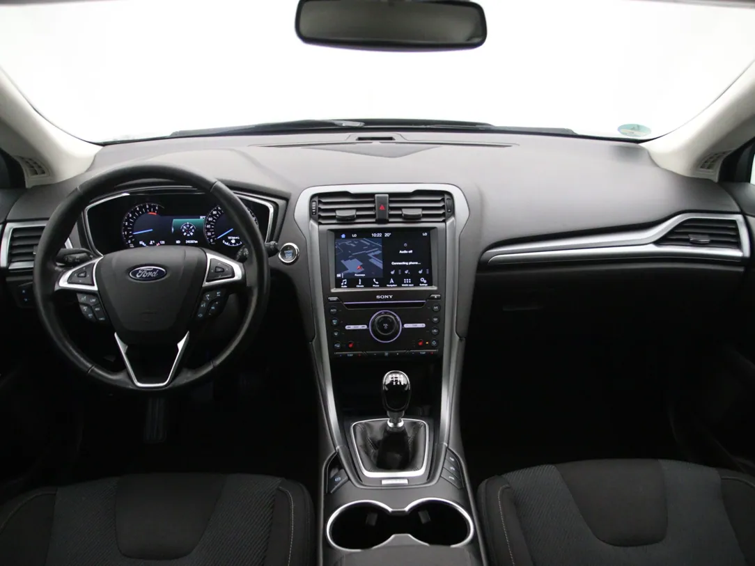FORD MONDEO Titanium