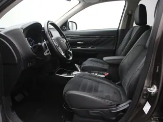 MITSUBISHI OUTLANDER Premium