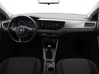 VOLKSWAGEN POLO Comfortline