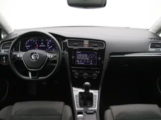 VOLKSWAGEN GOLF 7 Highline