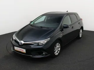 TOYOTA AURIS Dynamic