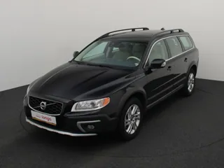 VOLVO XC70 Momentum