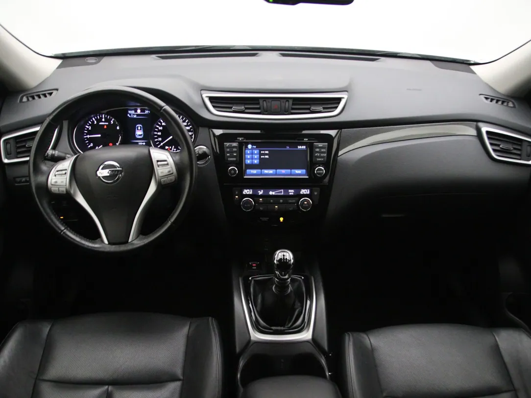 NISSAN X-TRAIL Tekna